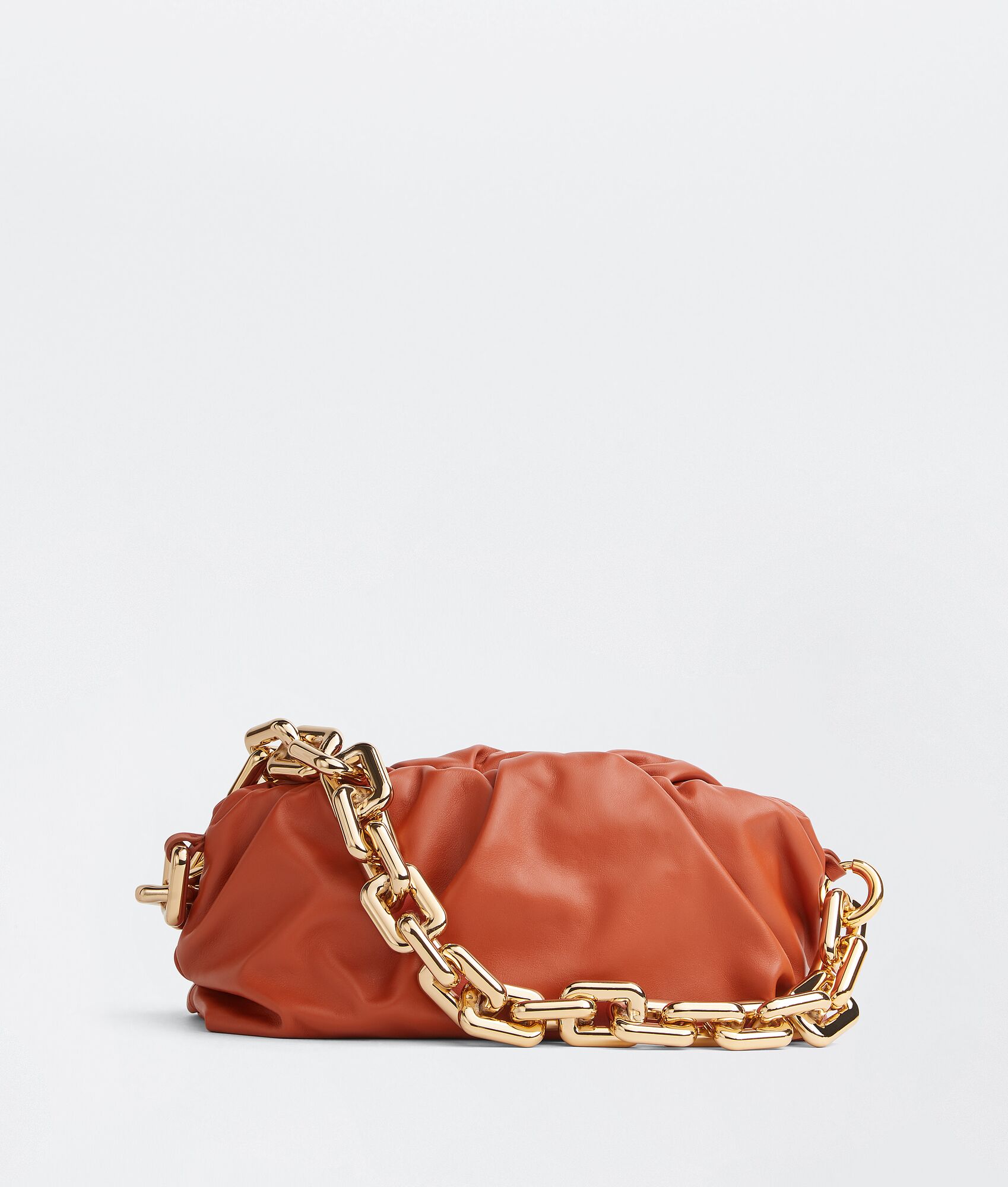 BOTTEGA VENETA CHAIN POUCH手拿包