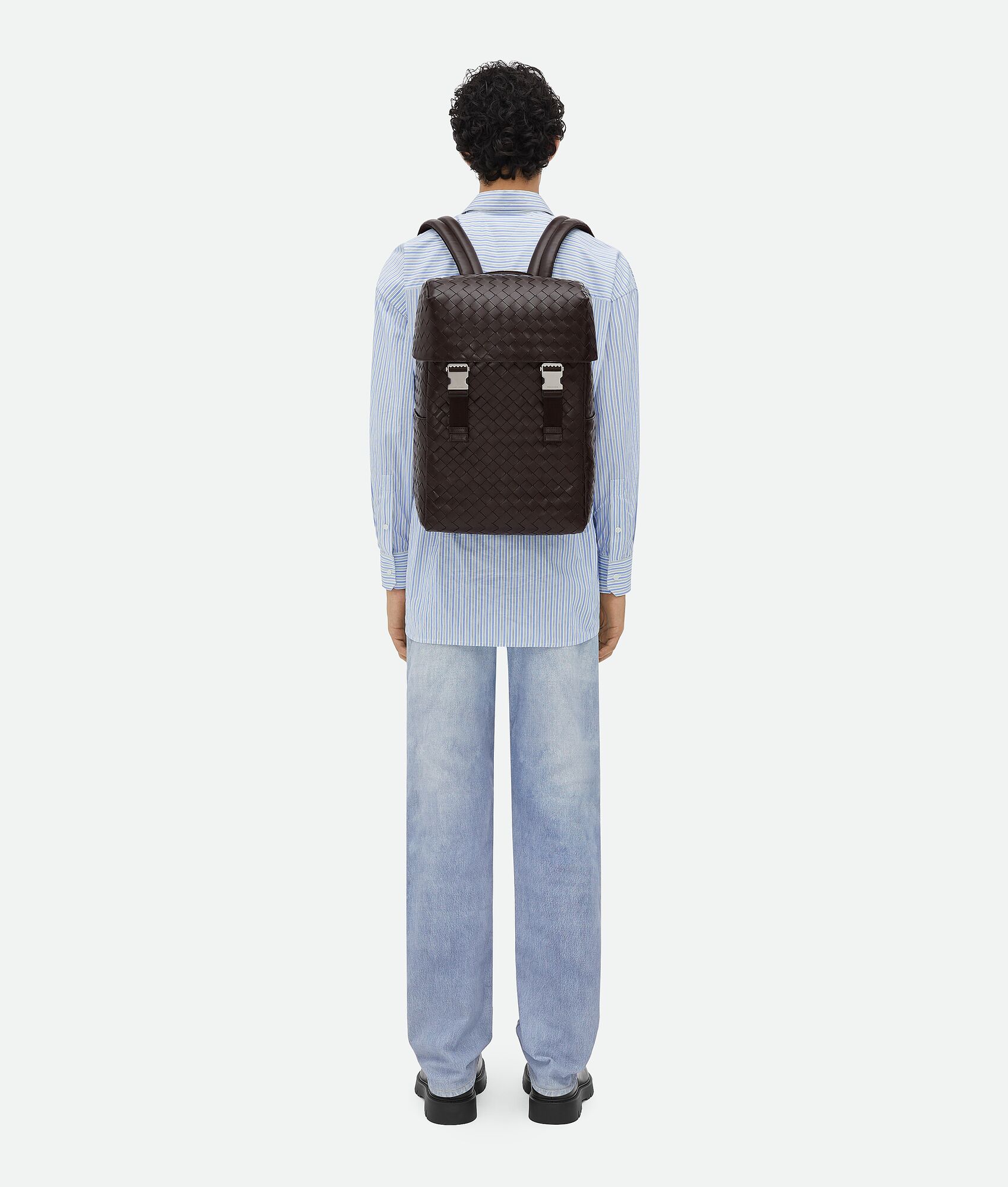 BOTTEGA VENETA Intrecciato编织翻盖背包