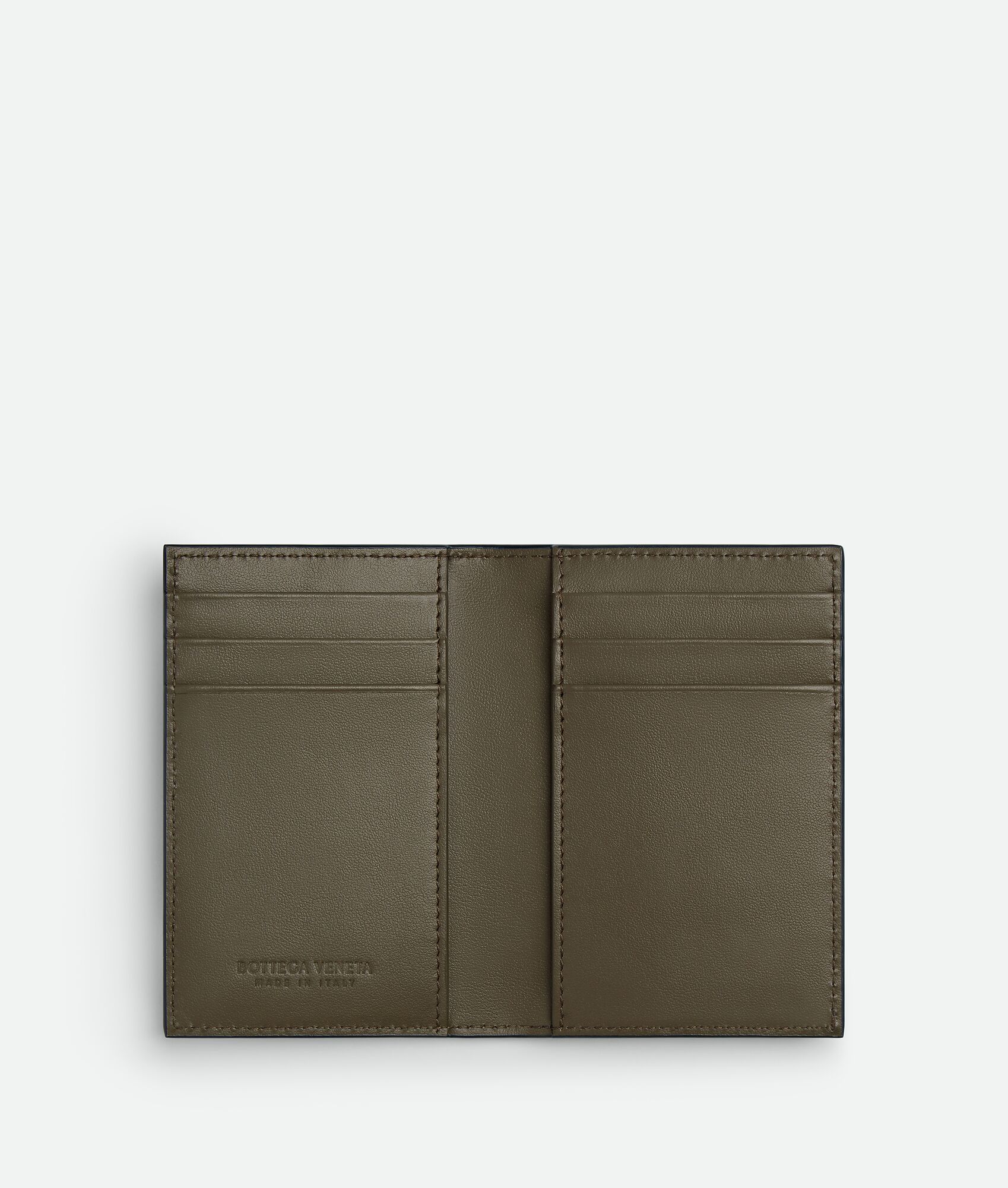 BOTTEGA VENETA Intrecciato编织翻盖卡包