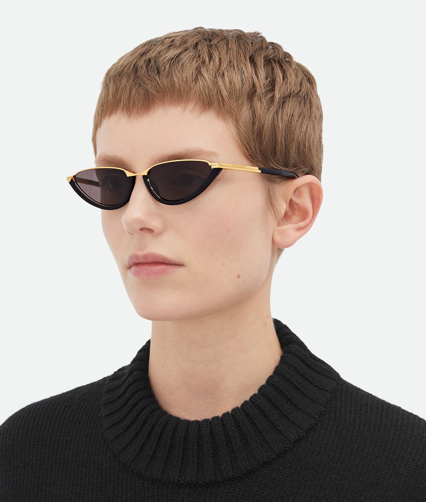 BOTTEGA VENETA Classic猫眼形太阳眼镜