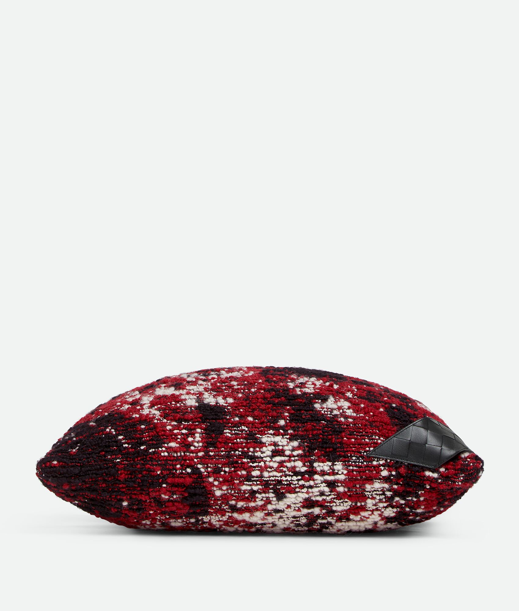 BOTTEGA VENETA 火山图案圈绒坐垫