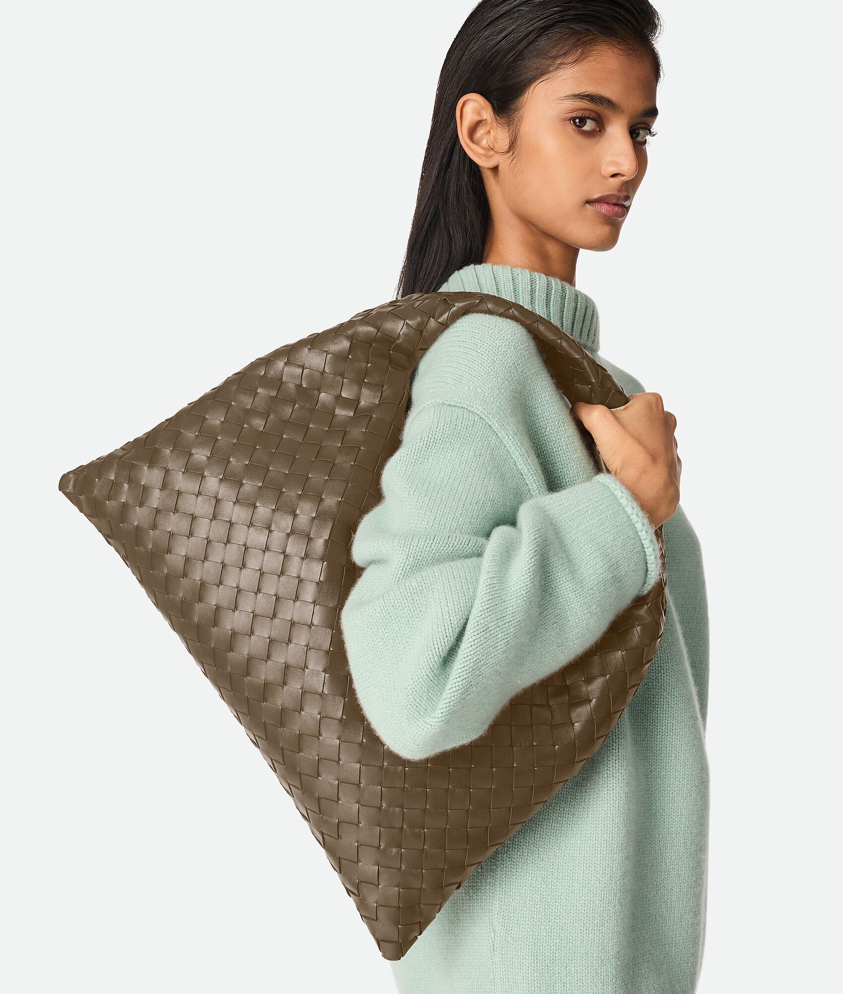 BOTTEGA VENETA Hop肩背包