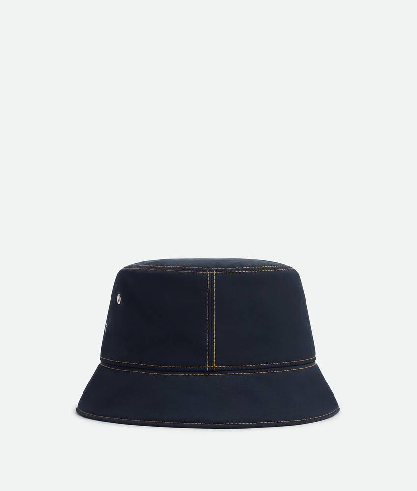 BOTTEGA VENETA 科技尼龙渔夫帽